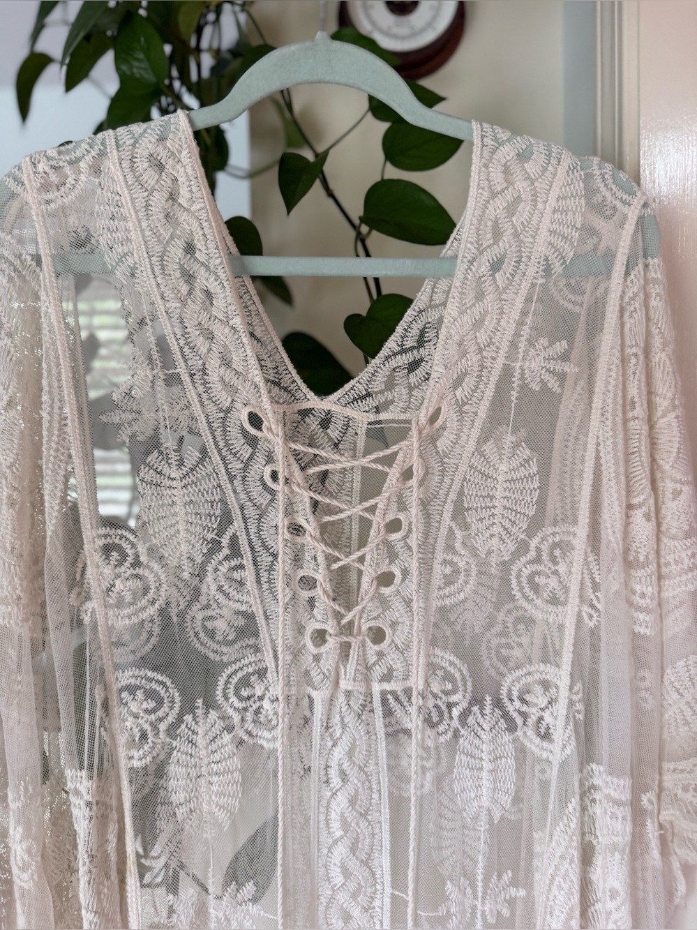 Cottagecore Boho Lace Ethereal Beach Cover-Up Excellent Condition